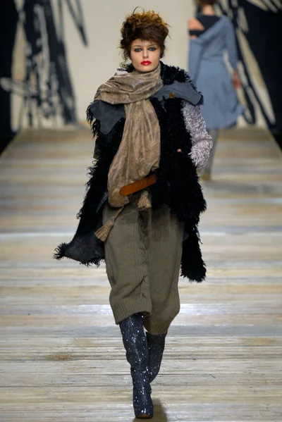 Look 8